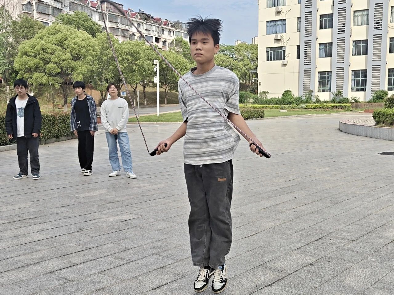 微信图片_20250505093036.jpg